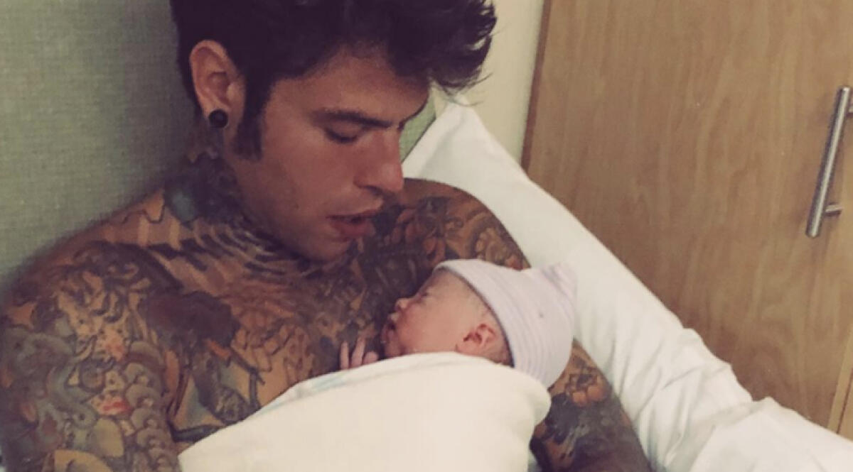 I MALEFICI TATUAGGI DI FEDEZ - 