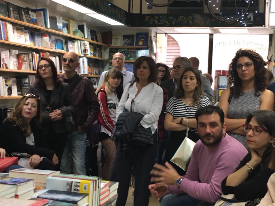MILLE VIOLINI SUONATI DAL VENTO