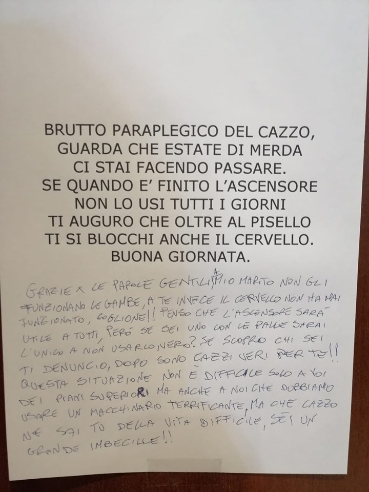 Insulti e minacce a Simone per aver chiesto l'ascensore per disabili
